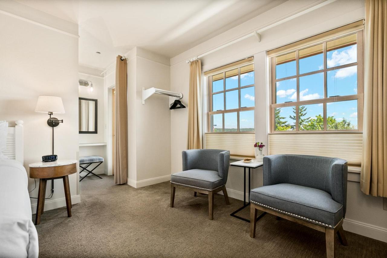 Saratoga Inn Ленлі Екстер'єр фото